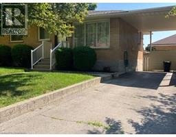 15 LAURIS Avenue, Cambridge, Ontario