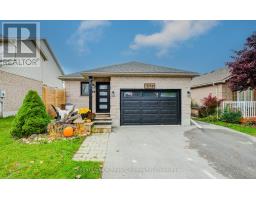 571 MCTAVISH STREET, Centre Wellington, Ontario