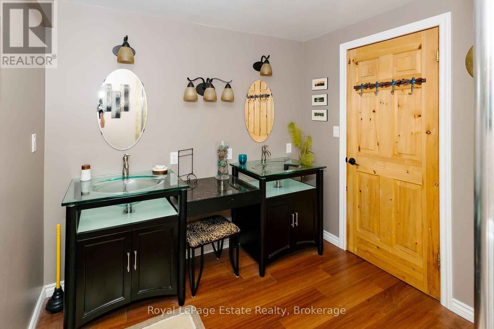 1157 Between Lakes Trail, Minden Hills, Ontario  K0M 1J1 - Photo 35 - X12309594