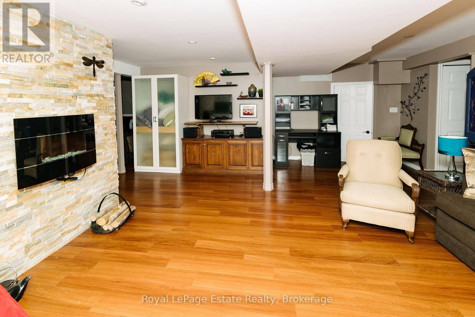 1157 Between Lakes Trail, Minden Hills, Ontario  K0M 1J1 - Photo 38 - X12309594
