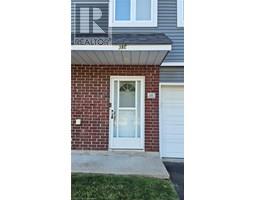 38 HARRIS Avenue Unit# C, Brantford, Ontario