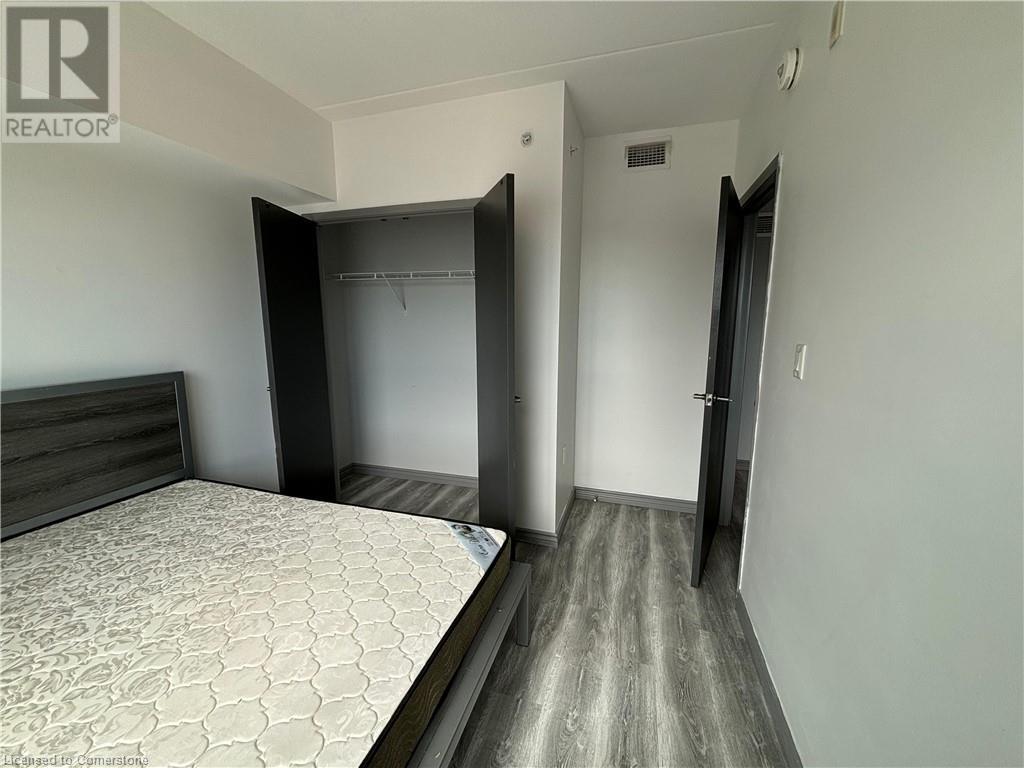 275 Larch Street Unit# F614, Waterloo, Ontario  N2L 3R2 - Photo 12 - 40755078
