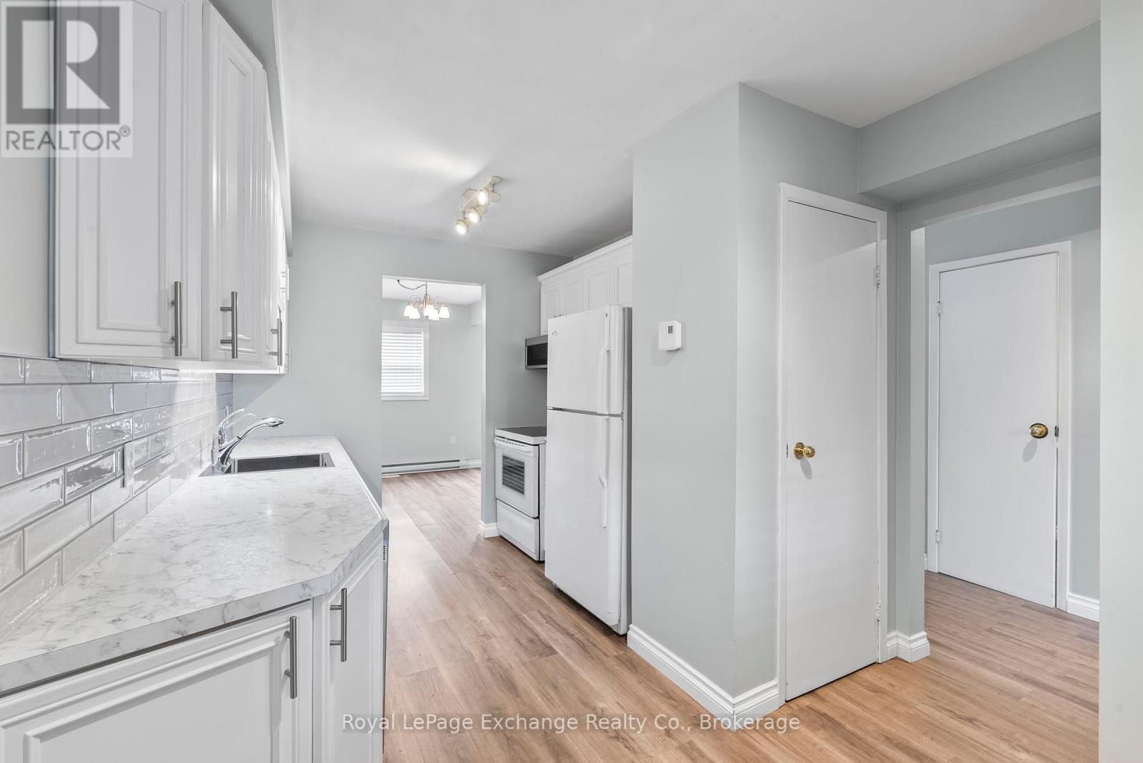 41 - 41 Philip Place, Kincardine, Ontario  N2Z 2E2 - Photo 12 - X12309878