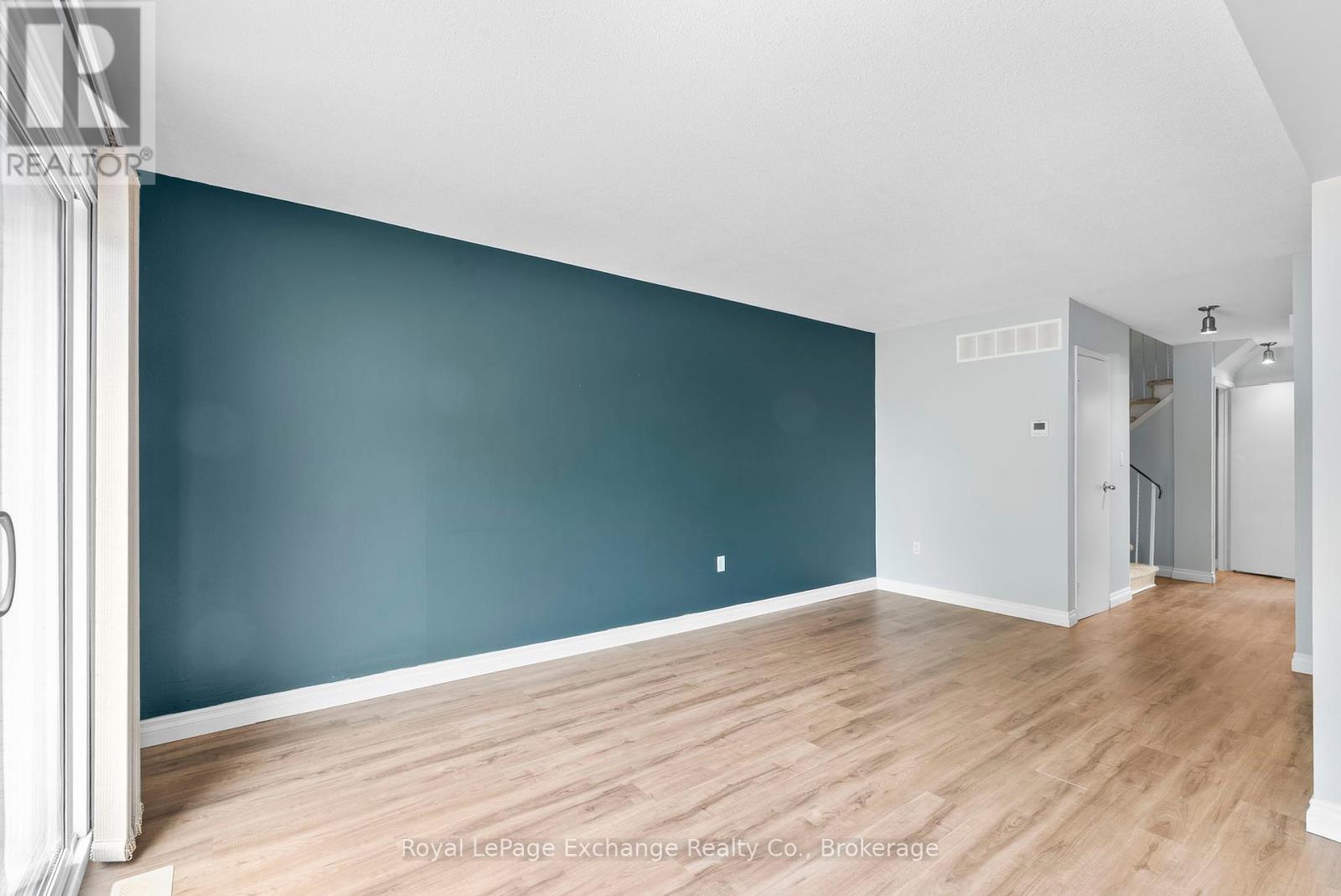 41 - 41 Philip Place, Kincardine, Ontario  N2Z 2E2 - Photo 8 - X12309878
