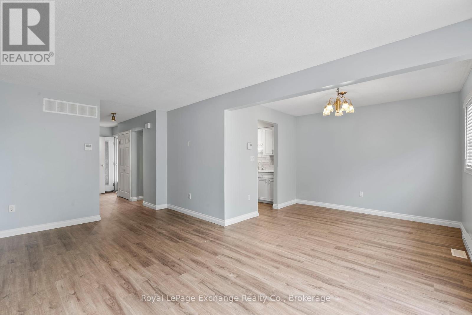 41 - 41 Philip Place, Kincardine, Ontario  N2Z 2E2 - Photo 9 - X12309878