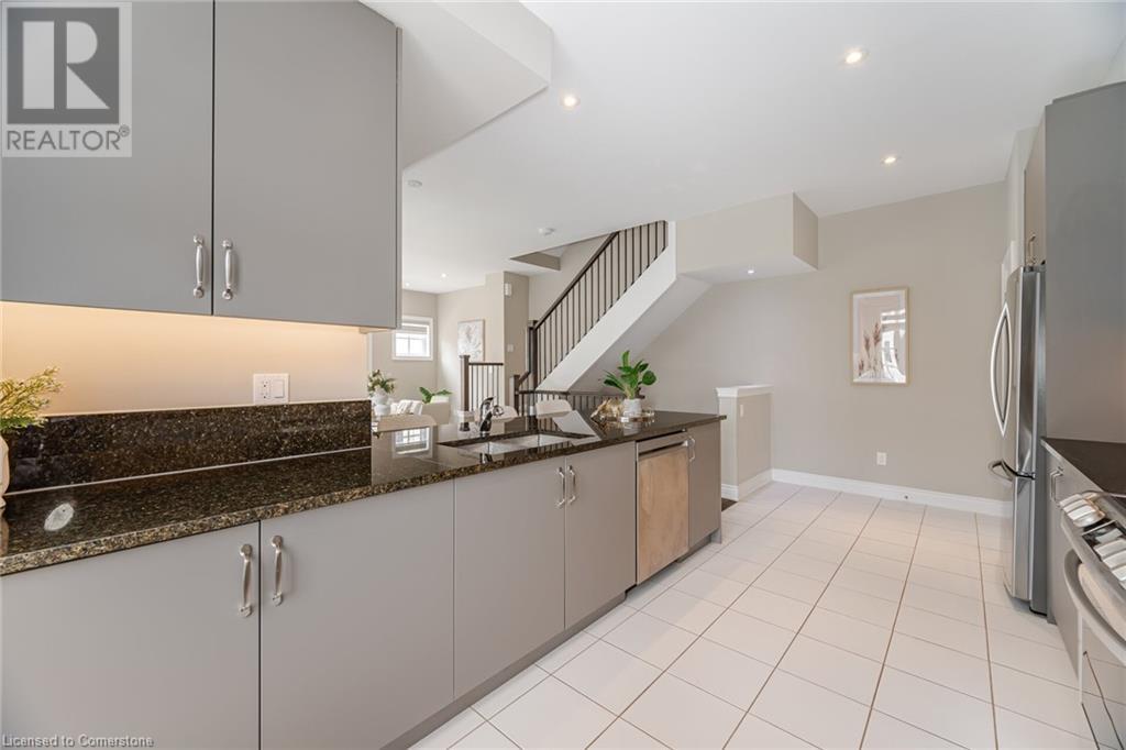 50 Lunar Crescent Unit# 156, Mississauga, Ontario  L5M 2R4 - Photo 14 - 40755088