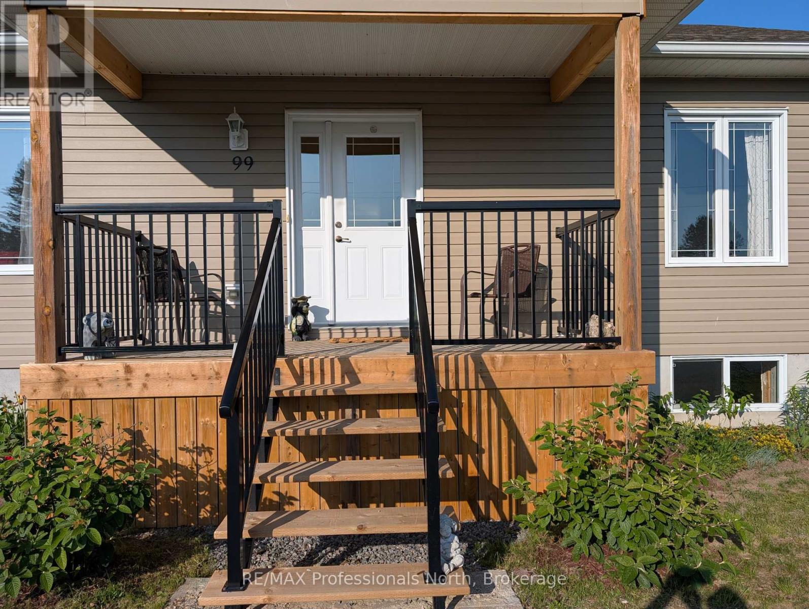 99 Cheryl Crescent, Strong, Ontario  P0A 1Z0 - Photo 7 - X12309946
