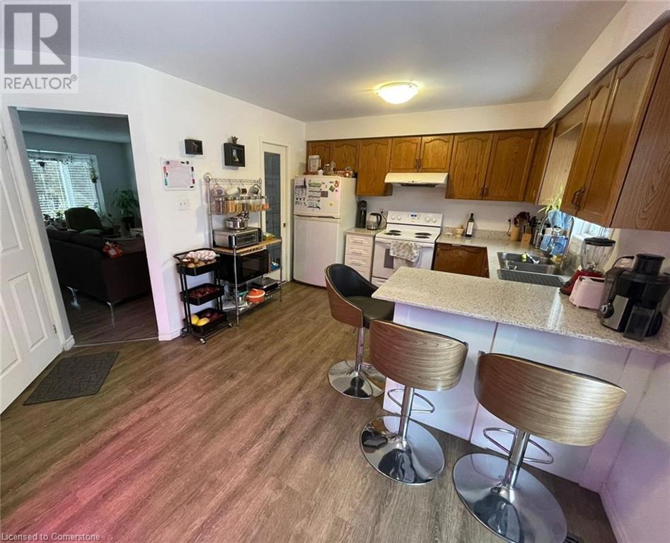 988 Prosperity Court, London, Ontario  N5V 5C7 - Photo 5 - 40755123