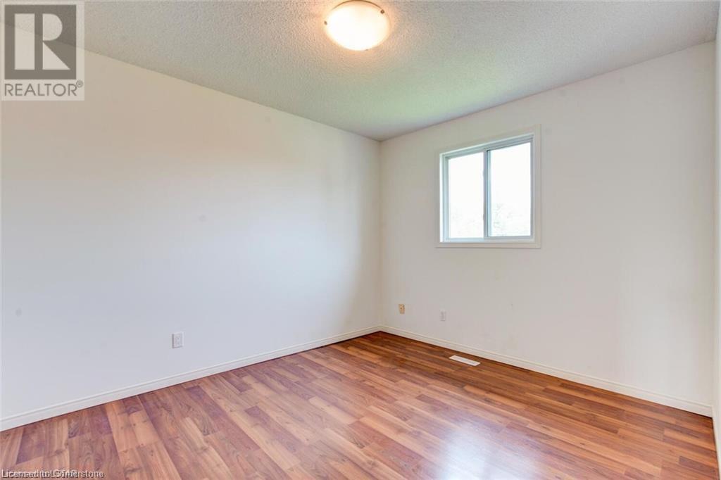 988 Prosperity Court, London, Ontario  N5V 5C7 - Photo 9 - 40755123
