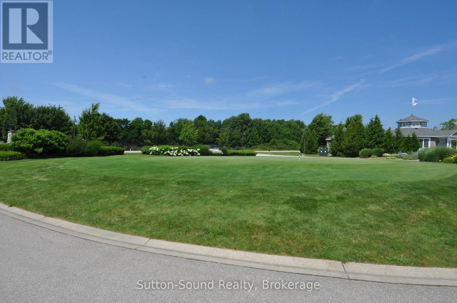 542 Punkinseed Lane, Georgian Bluffs, Ontario  N0H 1S0 - Photo 13 - X12310374