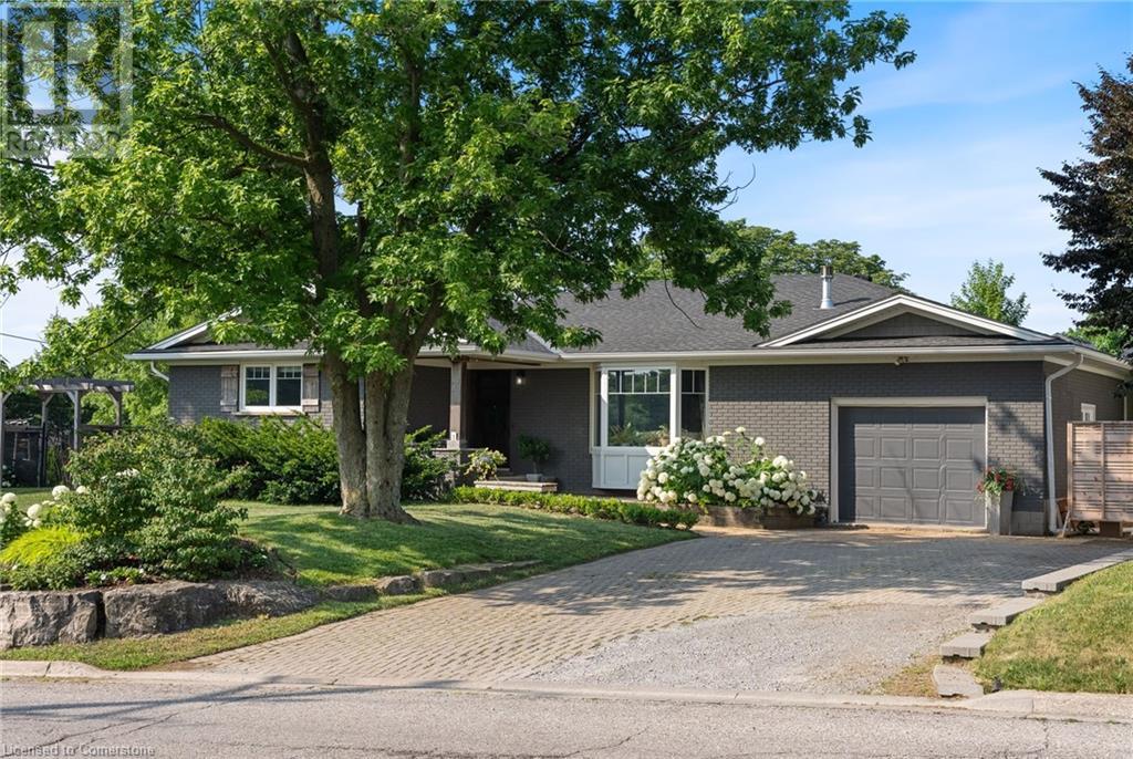 1 FIRST Street, Waterdown, Ontario