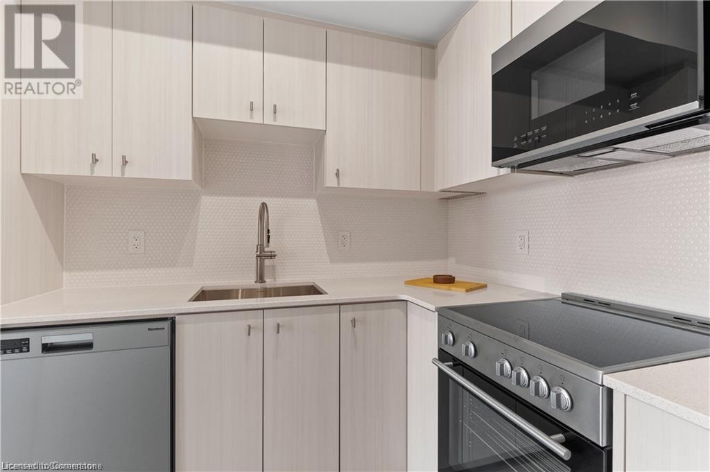5 Wellington Street Unit# 811, Kitchener, Ontario  N2G 1C7 - Photo 5 - 40744733
