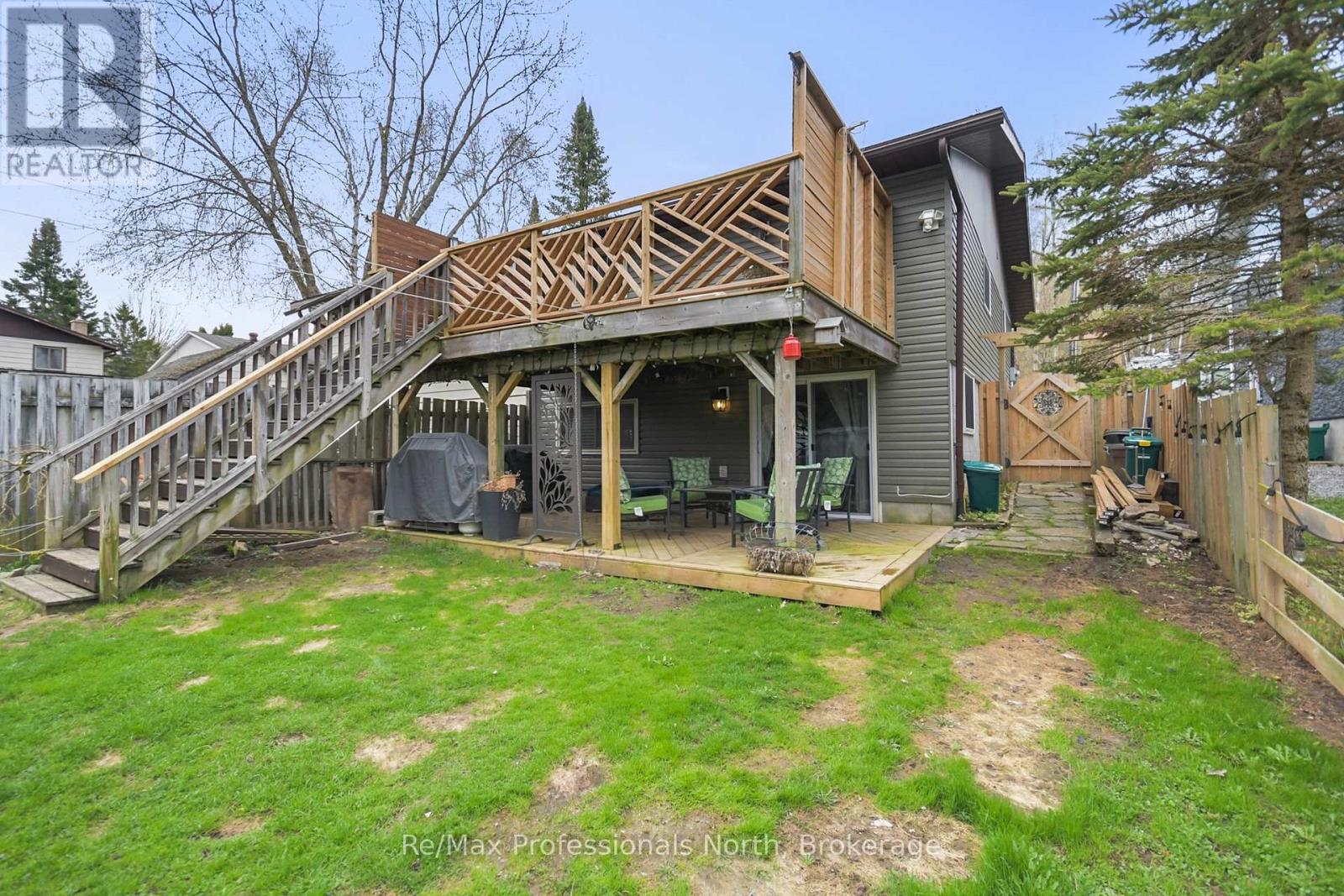 180 Fernwood Drive, Gravenhurst, Ontario  P1P 1P4 - Photo 27 - X12311030