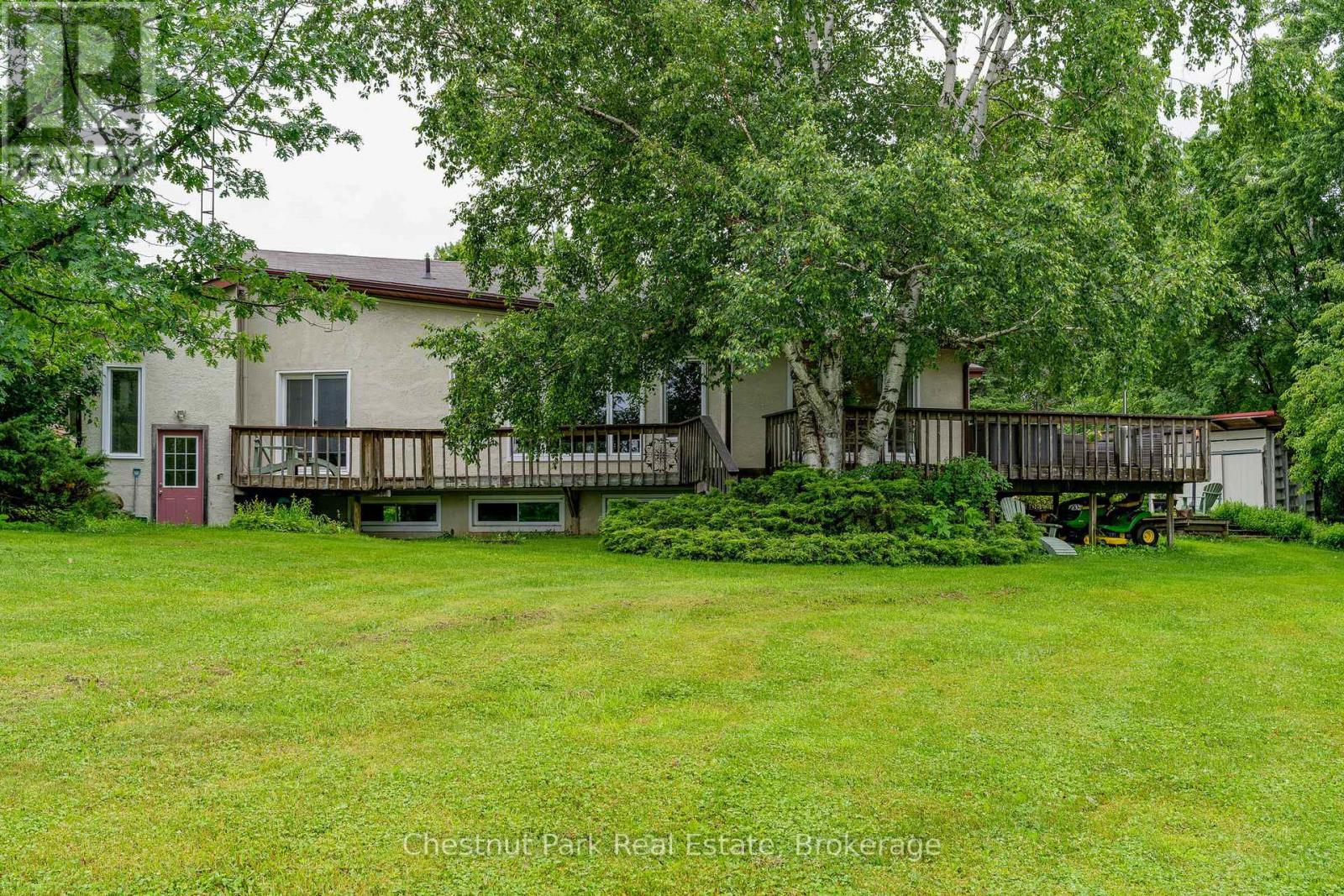 164 Slabtown Road, Blue Mountains, Ontario  N0H 1J0 - Photo 14 - X12311543