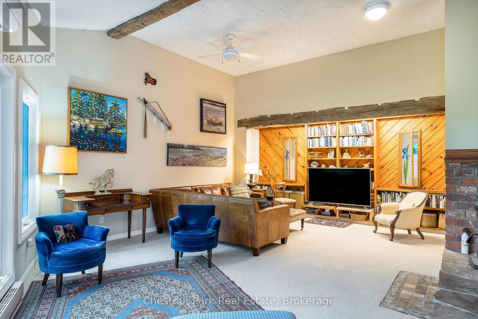 164 Slabtown Road, Blue Mountains, Ontario  N0H 1J0 - Photo 4 - X12311543