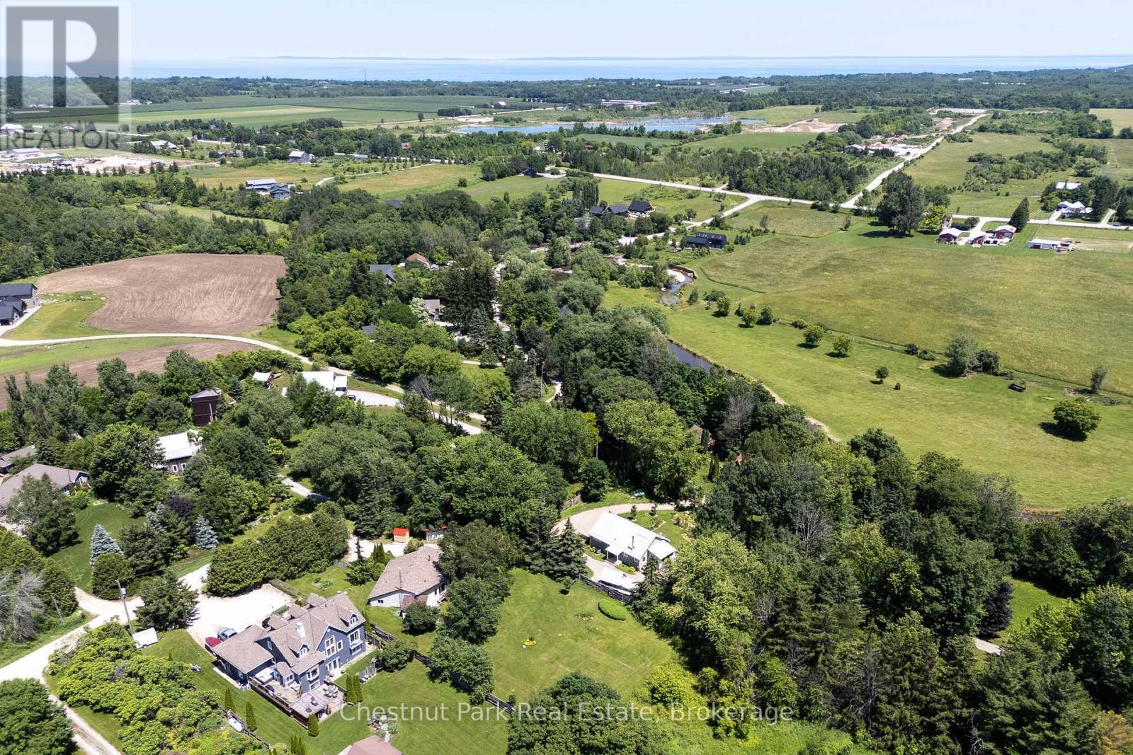 164 Slabtown Road, Blue Mountains, Ontario  N0H 1J0 - Photo 45 - X12311543