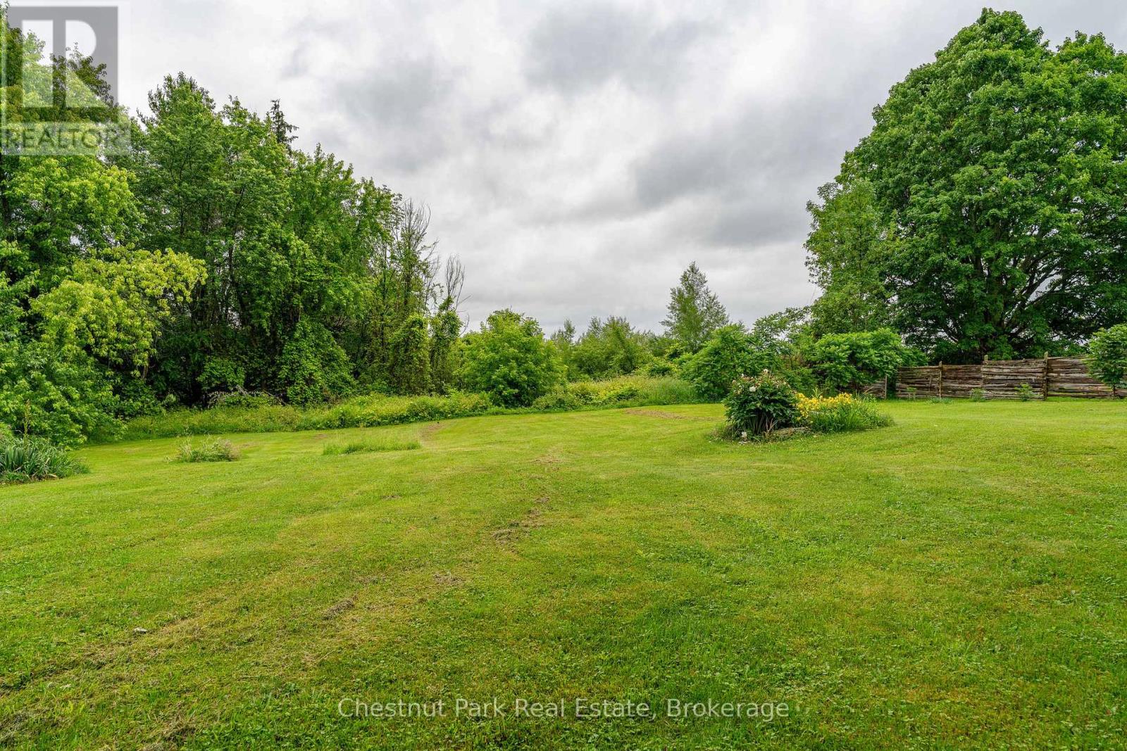 164 Slabtown Road, Blue Mountains, Ontario  N0H 1J0 - Photo 7 - X12311543