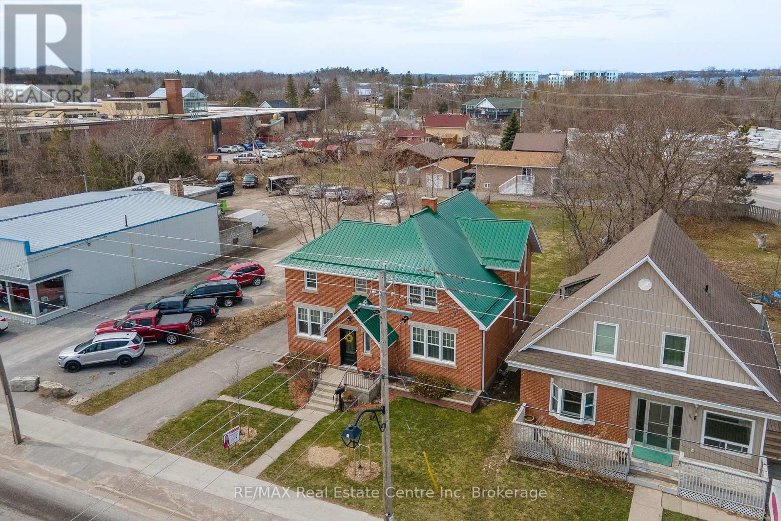 24 Lindsay Street, Kawartha Lakes, Ontario  K0M 1N0 - Photo 11 - X12311960