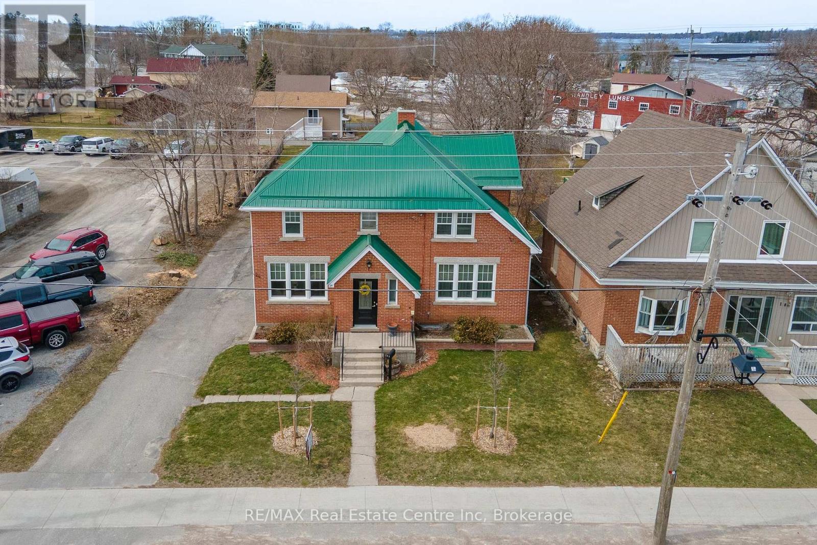 24 Lindsay Street, Kawartha Lakes, Ontario  K0M 1N0 - Photo 13 - X12311960