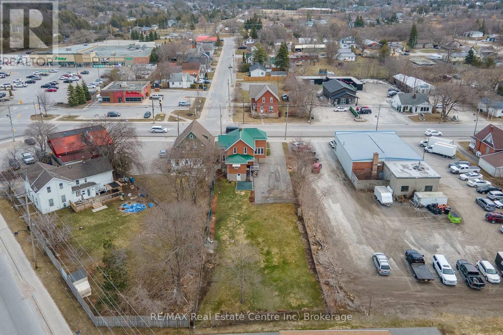 24 Lindsay Street, Kawartha Lakes, Ontario  K0M 1N0 - Photo 17 - X12311960
