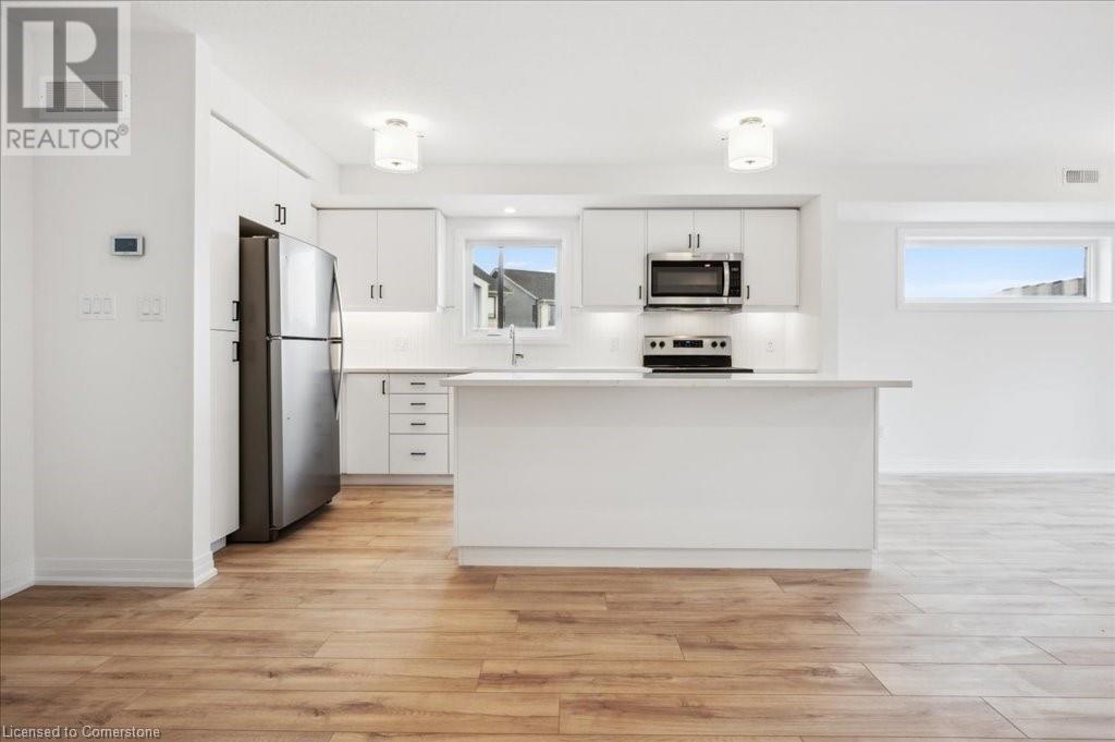 15 Stauffer Woods Trail Unit# C012, Kitchener, Ontario  N2P 2P4 - Photo 7 - 40755448