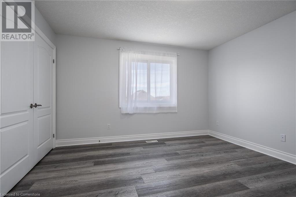 35 Yarrow Court, Kitchener, Ontario  N2E 4C4 - Photo 27 - 40755501
