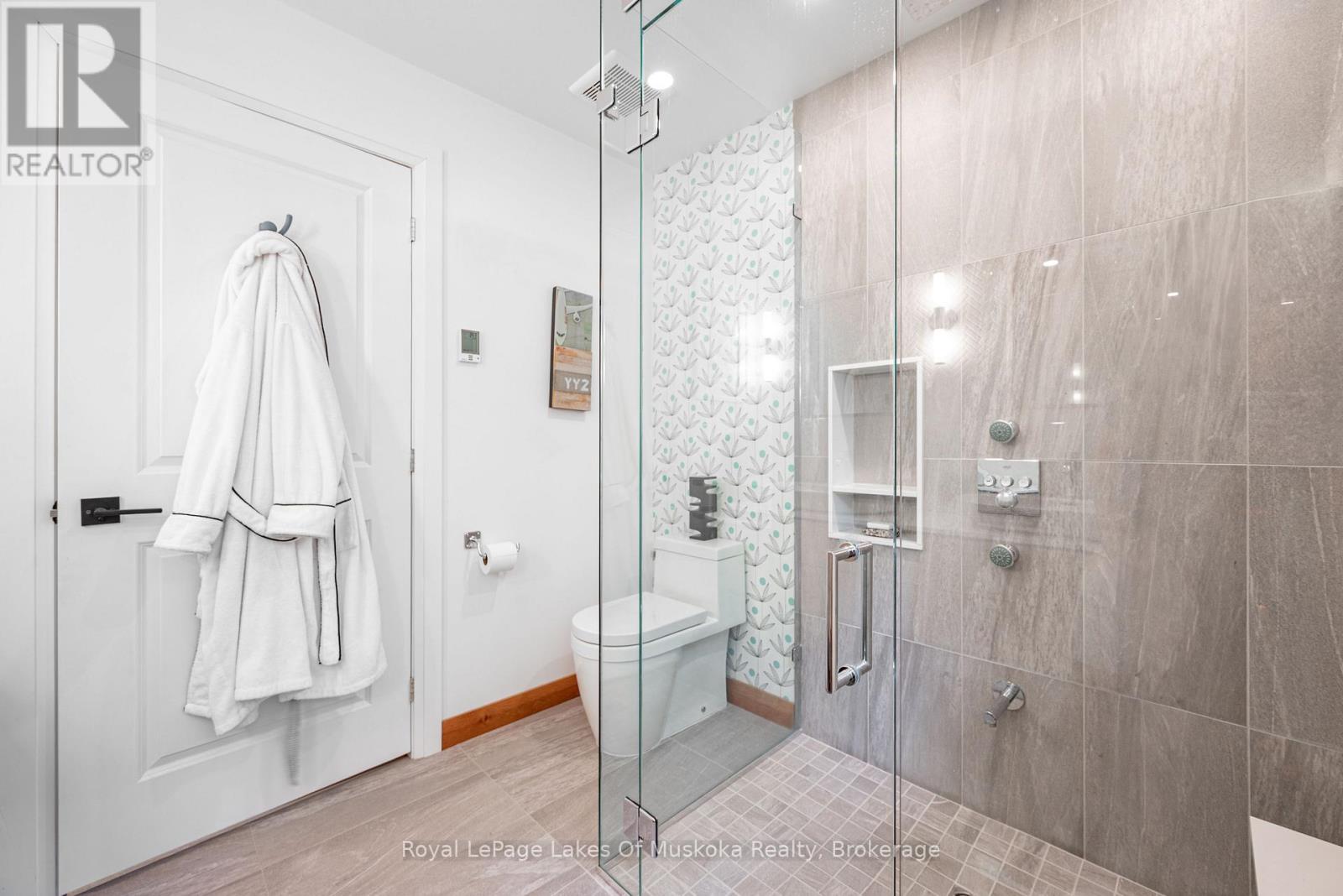 30 Forest Road, Kawartha Lakes, Ontario  K0M 1M0 - Photo 31 - X12313104