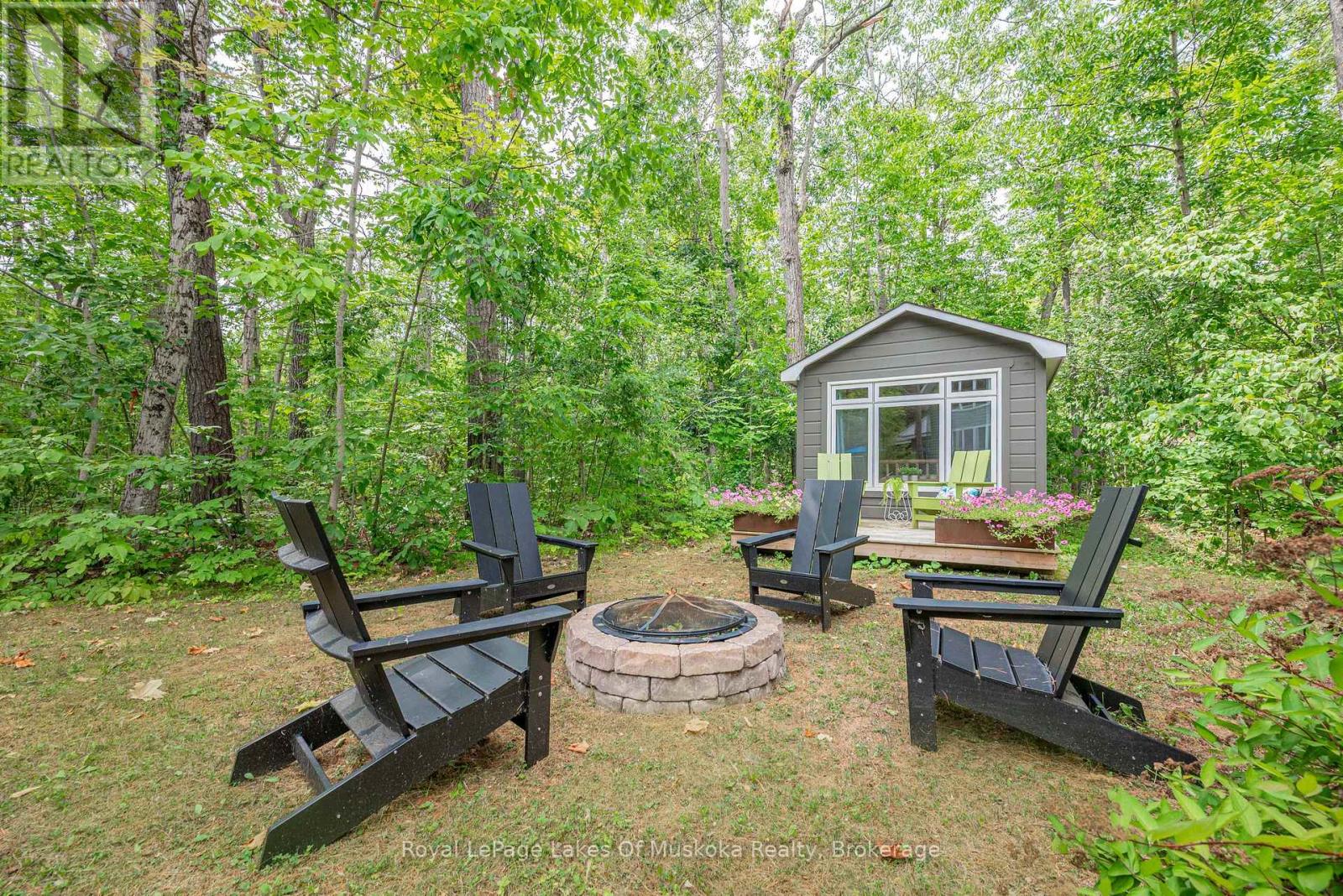30 Forest Road, Kawartha Lakes, Ontario  K0M 1M0 - Photo 4 - X12313104