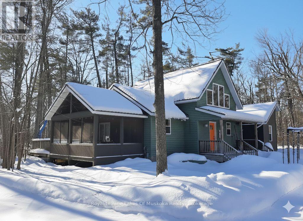 30 Forest Road, Kawartha Lakes, Ontario  K0M 1M0 - Photo 8 - X12313104