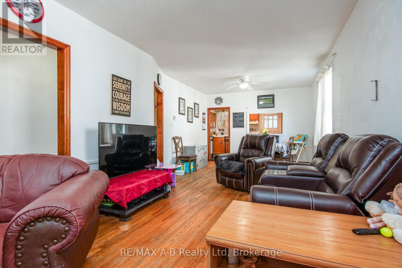 83 East Gore Street, Stratford, Ontario  N5A 3X4 - Photo 14 - X12313160
