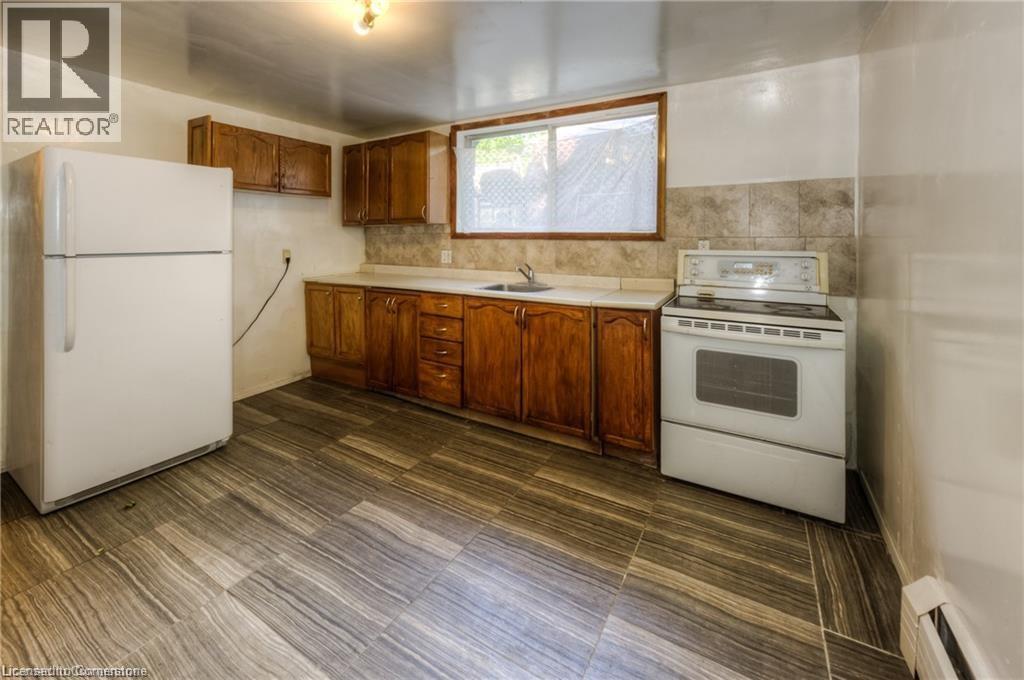 126 Clive Road, Kitchener, Ontario  N2H 3N6 - Photo 14 - 40754923