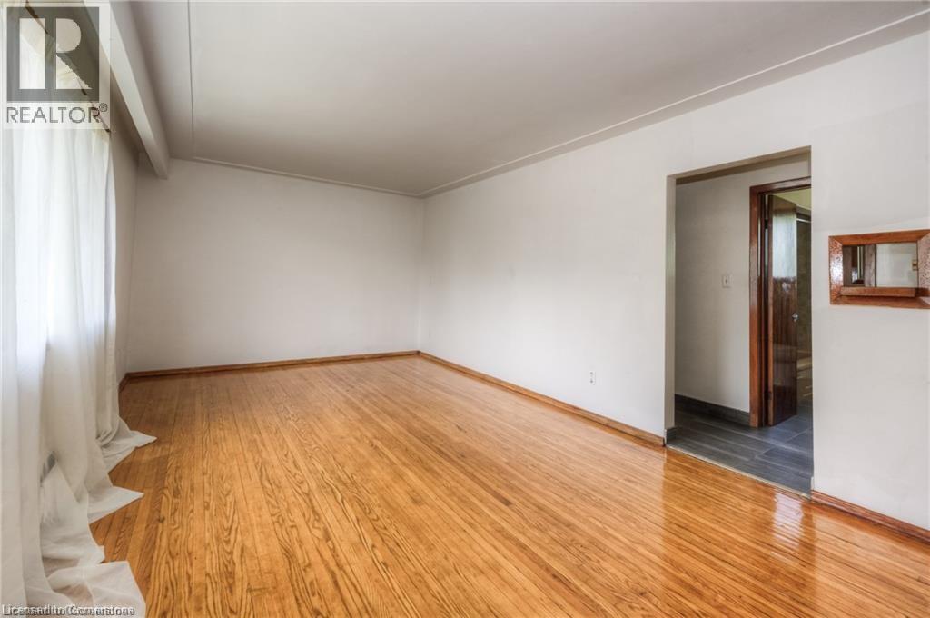 126 Clive Road, Kitchener, Ontario  N2H 3N6 - Photo 6 - 40754923