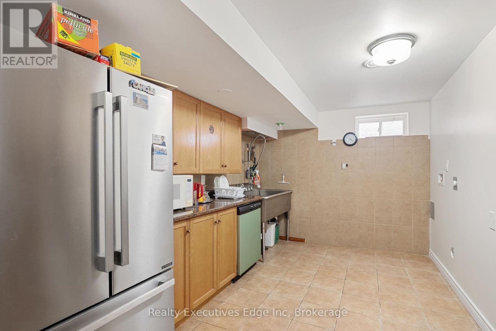 6356 Newcombe Drive, Mississauga, Ontario  L5V 2G5 - Photo 40 - W12313594