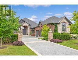 585 REGAL Place, Waterloo, Ontario