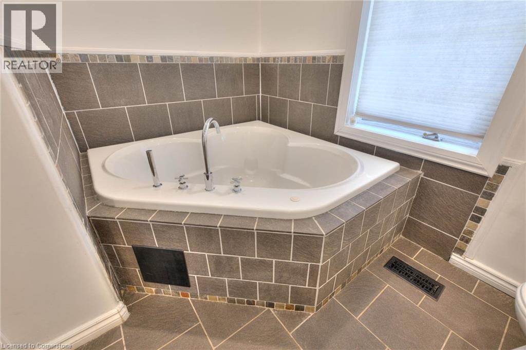 88 Selkirk Street, Cambridge, Ontario  N1S 1Z4 - Photo 19 - 40754577