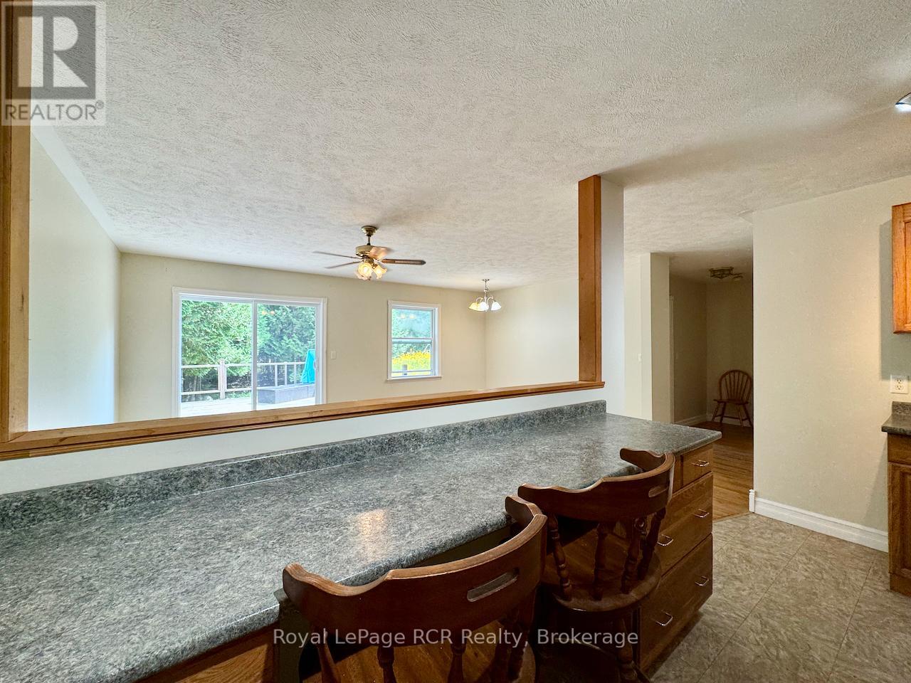 323 East Road Rr 4 Road, Northern Bruce Peninsula, Ontario  N0H 1W0 - Photo 14 - X12314257