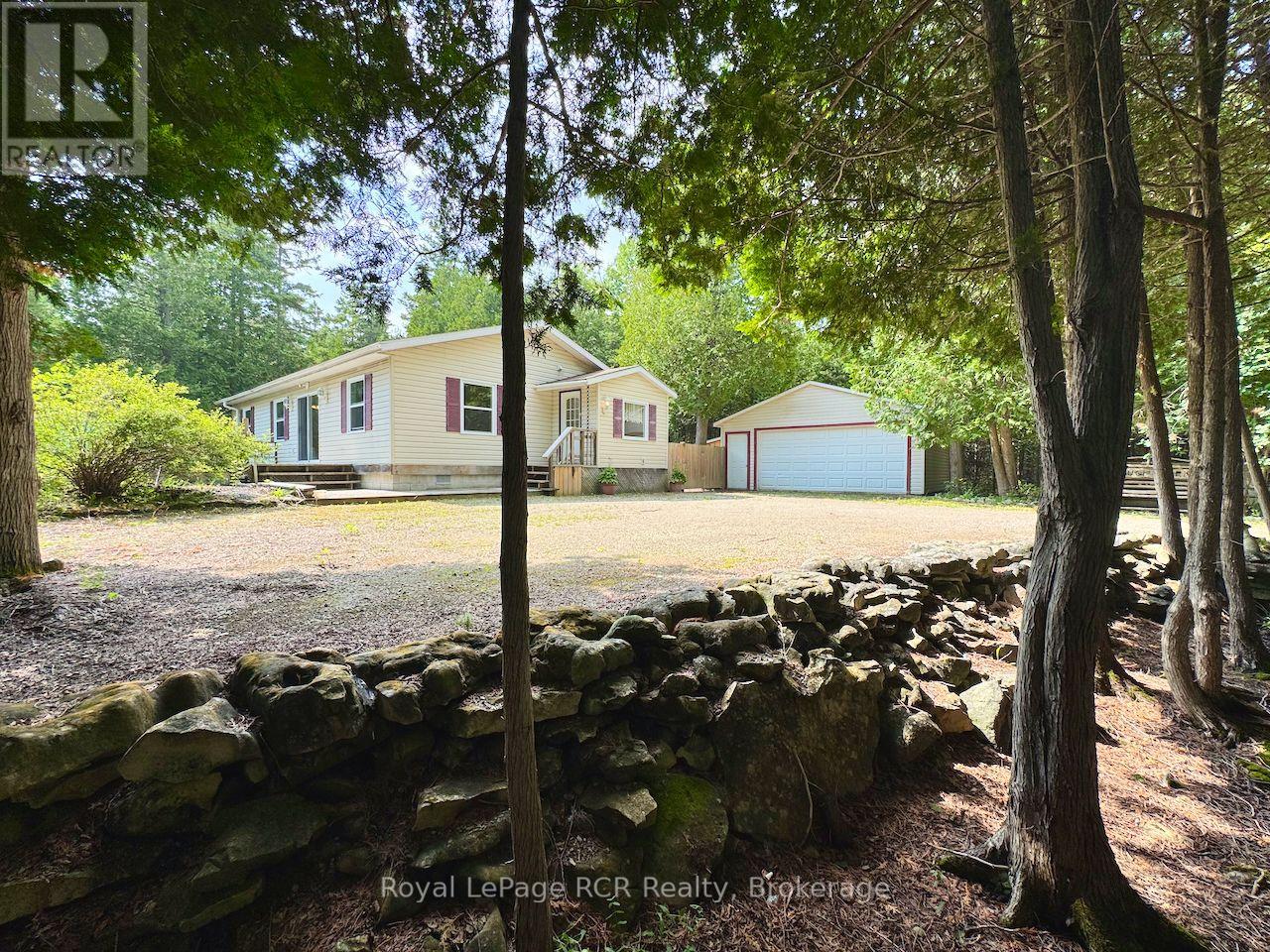 323 East Road Rr 4 Road, Northern Bruce Peninsula, Ontario  N0H 1W0 - Photo 27 - X12314257
