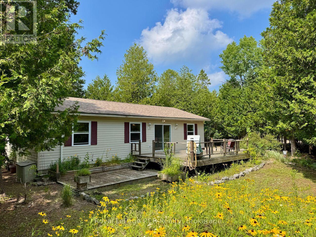 323 East Road Rr 4 Road, Northern Bruce Peninsula, Ontario  N0H 1W0 - Photo 30 - X12314257
