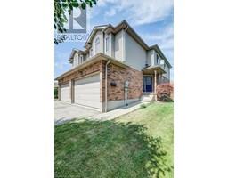 457 DANBY Street E, Listowel, Ontario