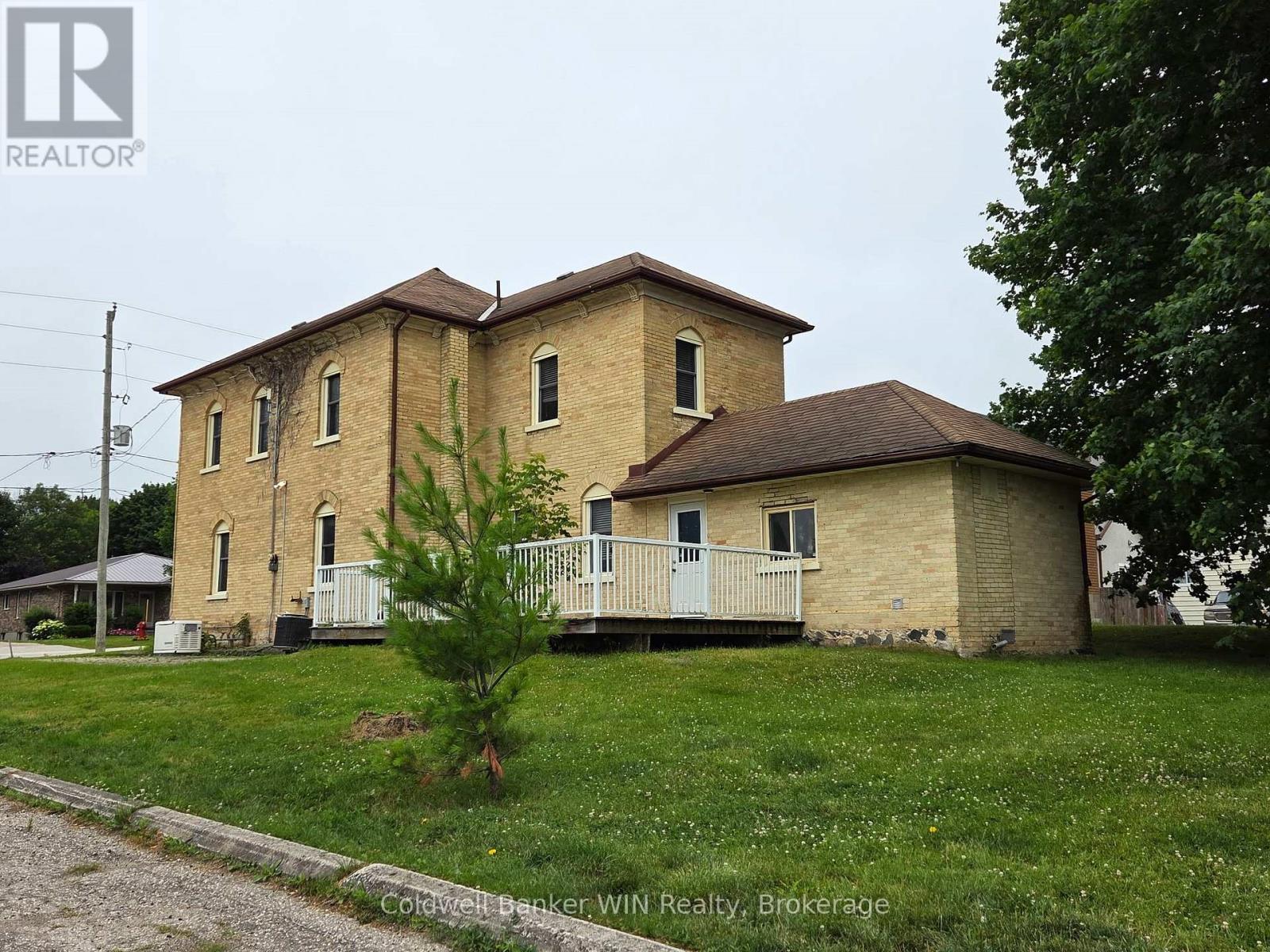 135 Fergus Street S, Wellington North, Ontario  N0G 2L2 - Photo 25 - X12314695