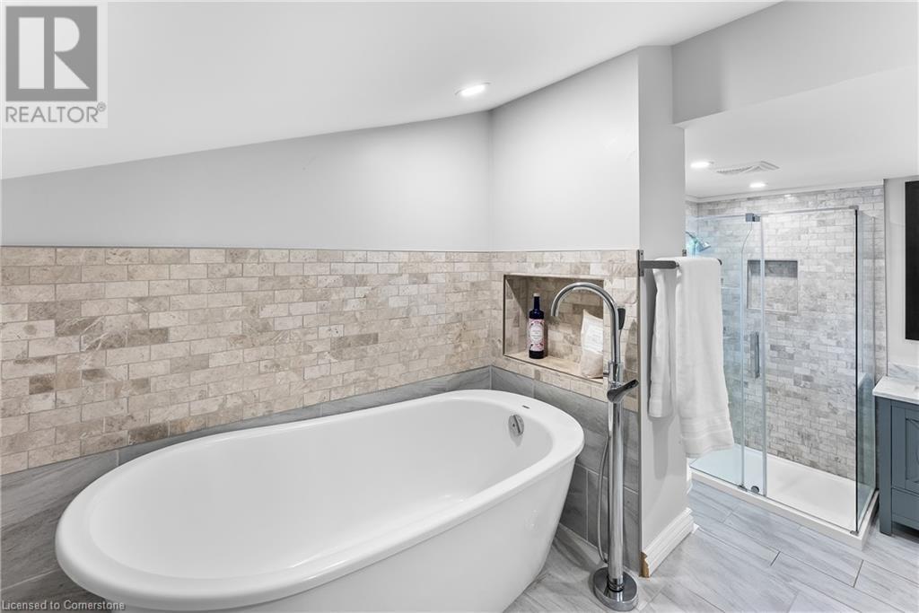 6937 Waterloo Drive, Niagara Falls, Ontario  L2J 1E3 - Photo 30 - 40755941
