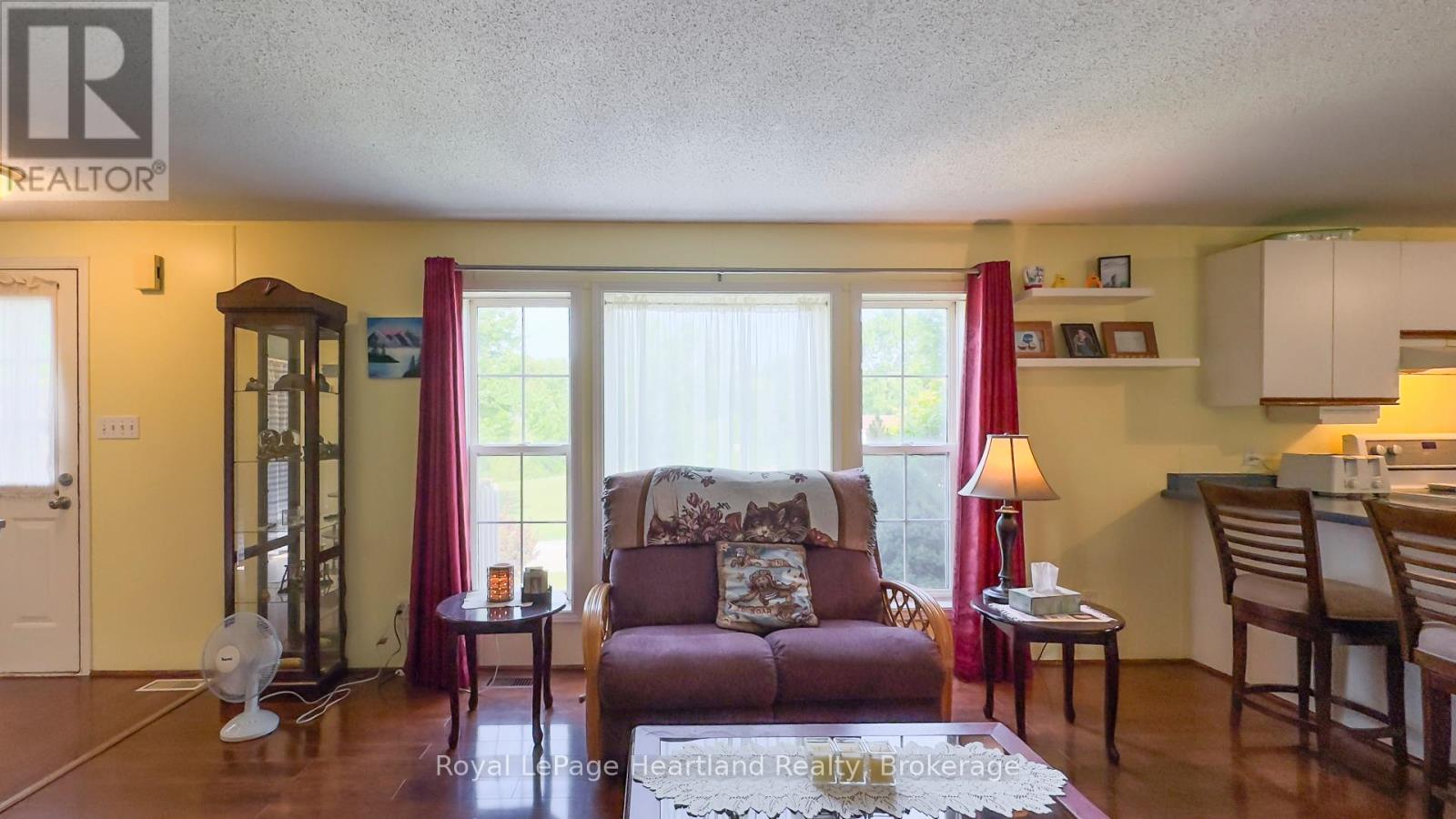 240 Hickory Lane, Perth East, Ontario  N5A 6S6 - Photo 17 - X12316144