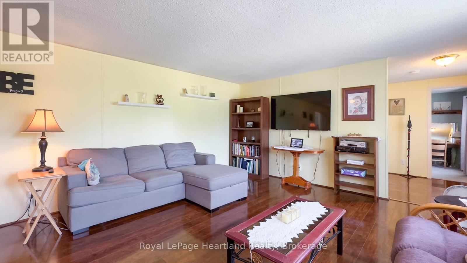240 Hickory Lane, Perth East, Ontario  N5A 6S6 - Photo 19 - X12316144