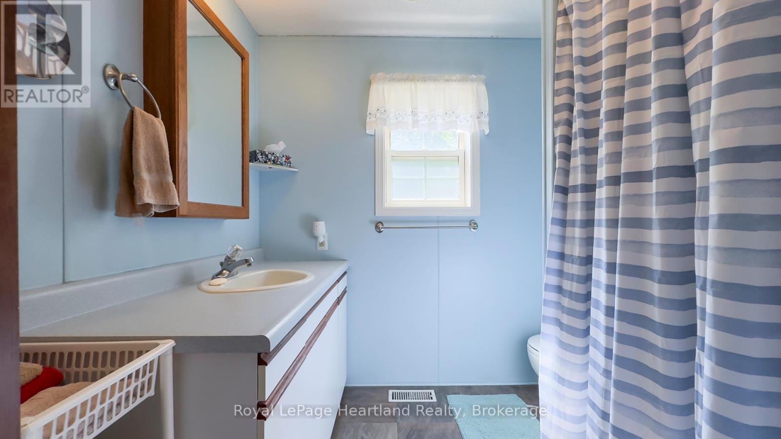 240 Hickory Lane, Perth East, Ontario  N5A 6S6 - Photo 40 - X12316144