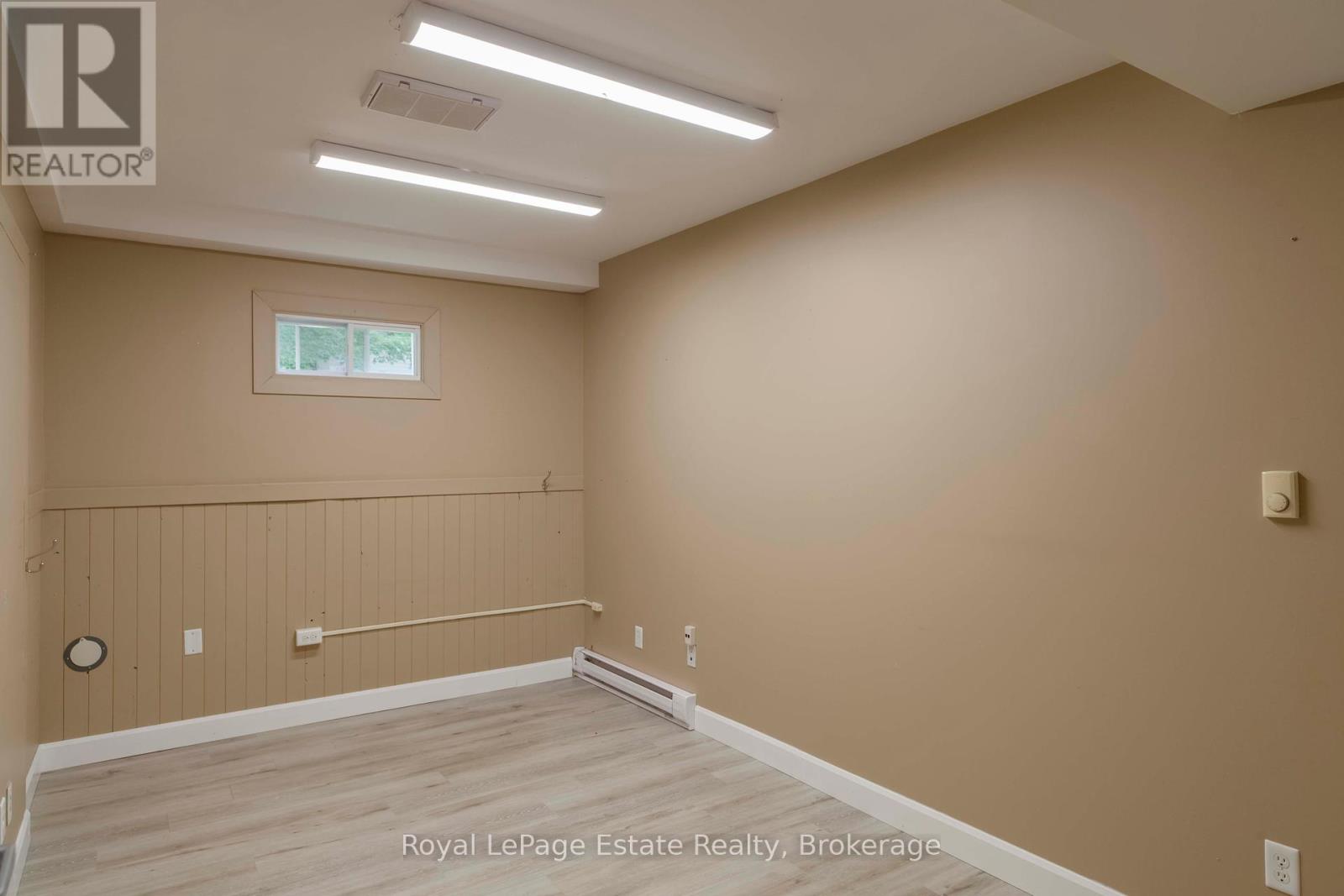 4 - 648 Main Street, South Bruce Peninsula, Ontario  N0H 2G0 - Photo 15 - X12316563