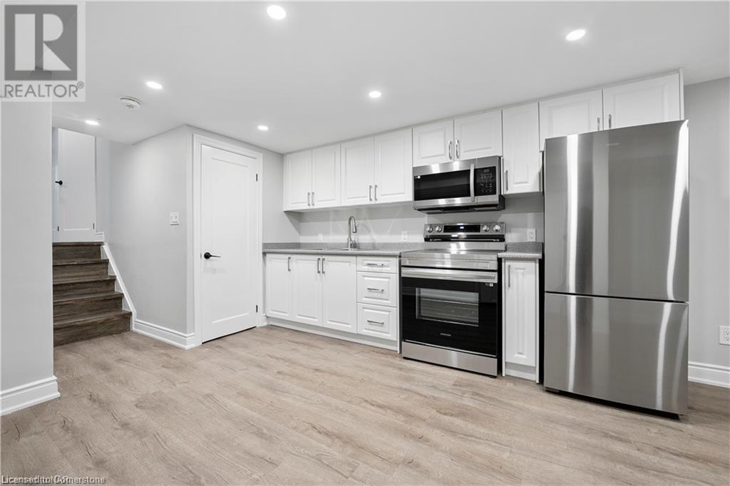 8059 AINTREE Drive Unit# Lower, Niagara Falls, Ontario