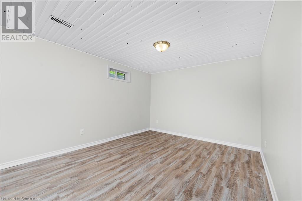 34 Merritt Crescent, Grimsby, Ontario  L3M 4X7 - Photo 24 - 40756300