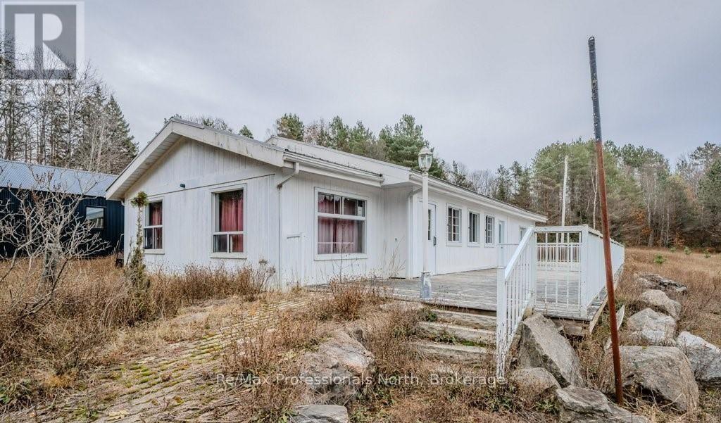 2180-2186 Highway 141, Muskoka Lakes, Ontario  P0B 1L0 - Photo 18 - X12317053