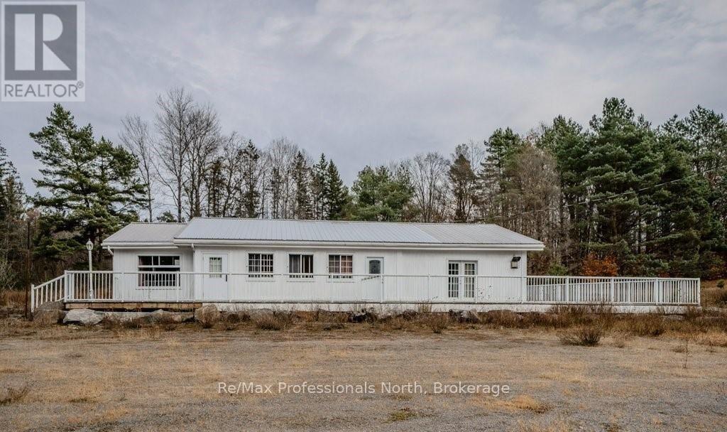 2180-2186 Highway 141, Muskoka Lakes, Ontario  P0B 1L0 - Photo 40 - X12317053