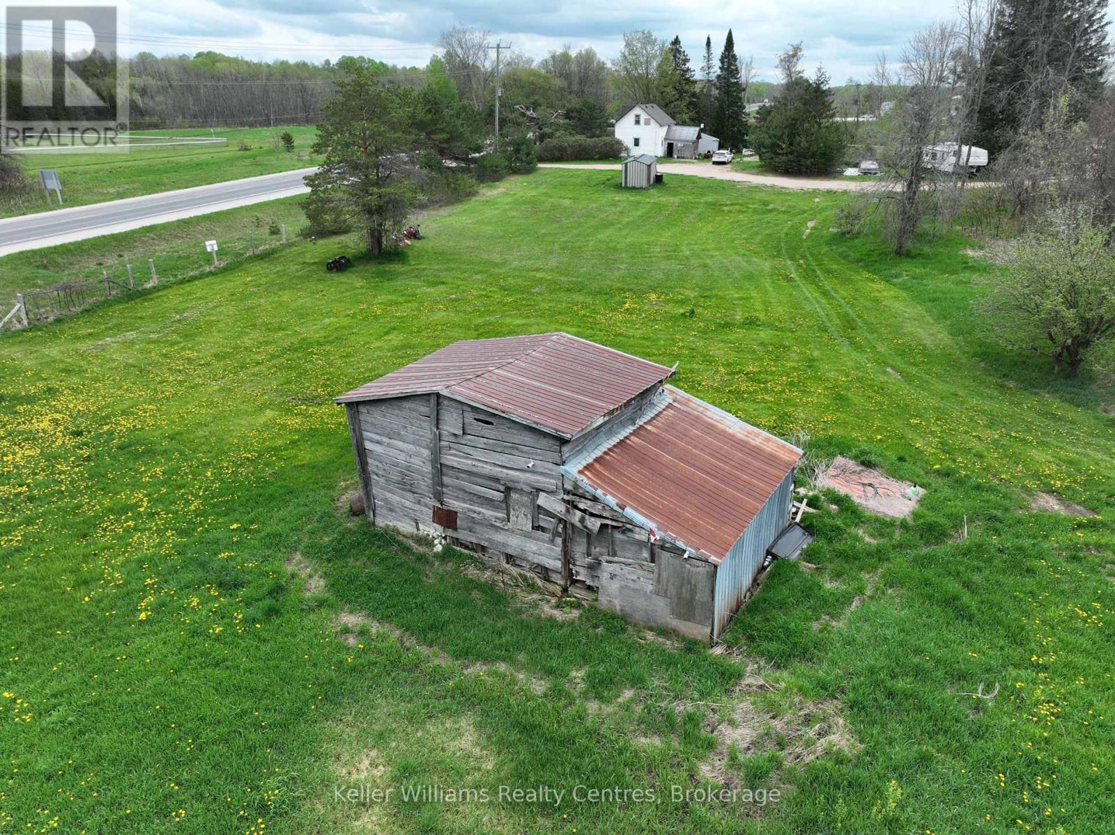 19528 Highway 6, South Bruce Peninsula, Ontario  N0H 2T0 - Photo 27 - X12317154